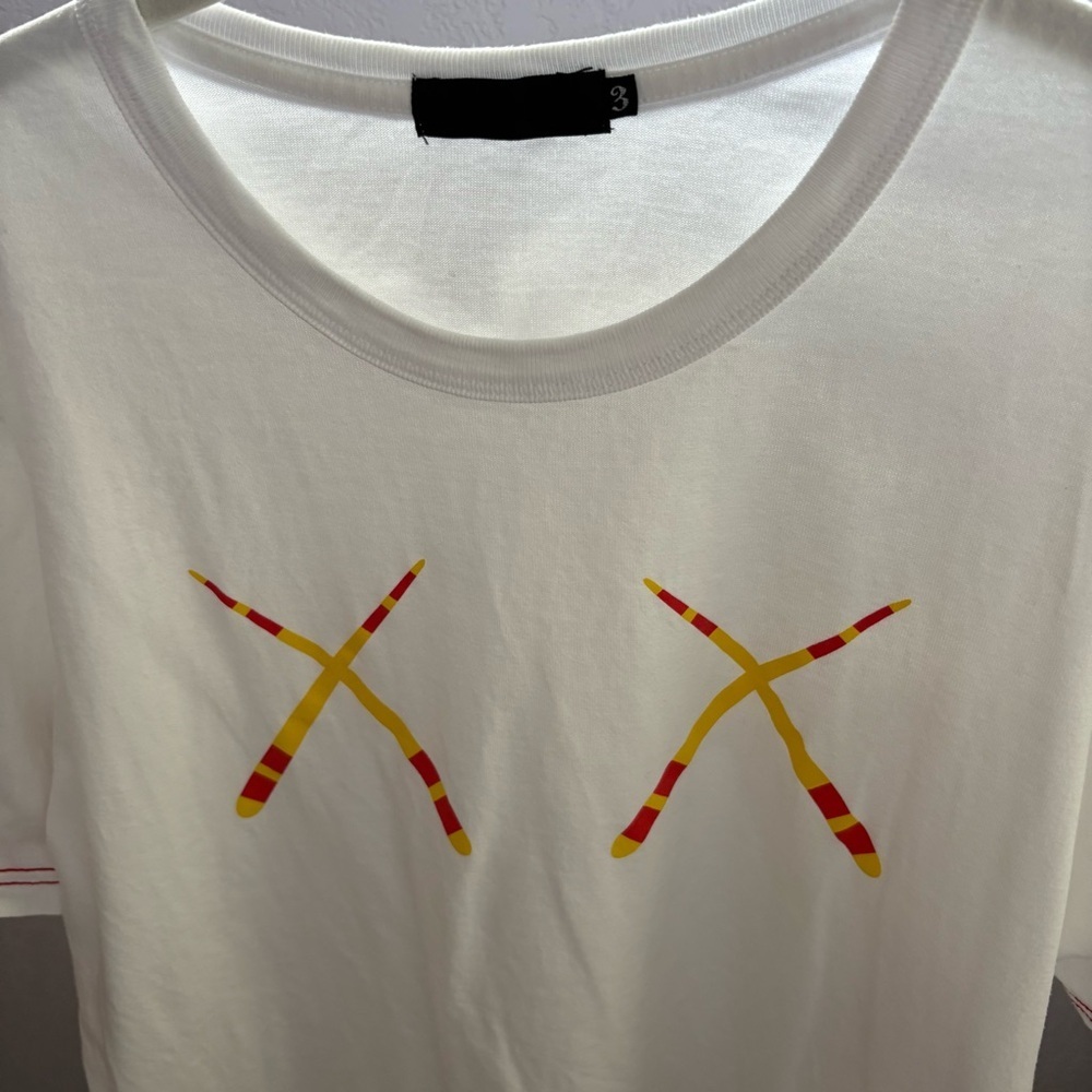 ORIGINAL FAKE sz 3 US sz M White XX Tee Tshirt Medicom Toy KAWS - Picture 2 of 9